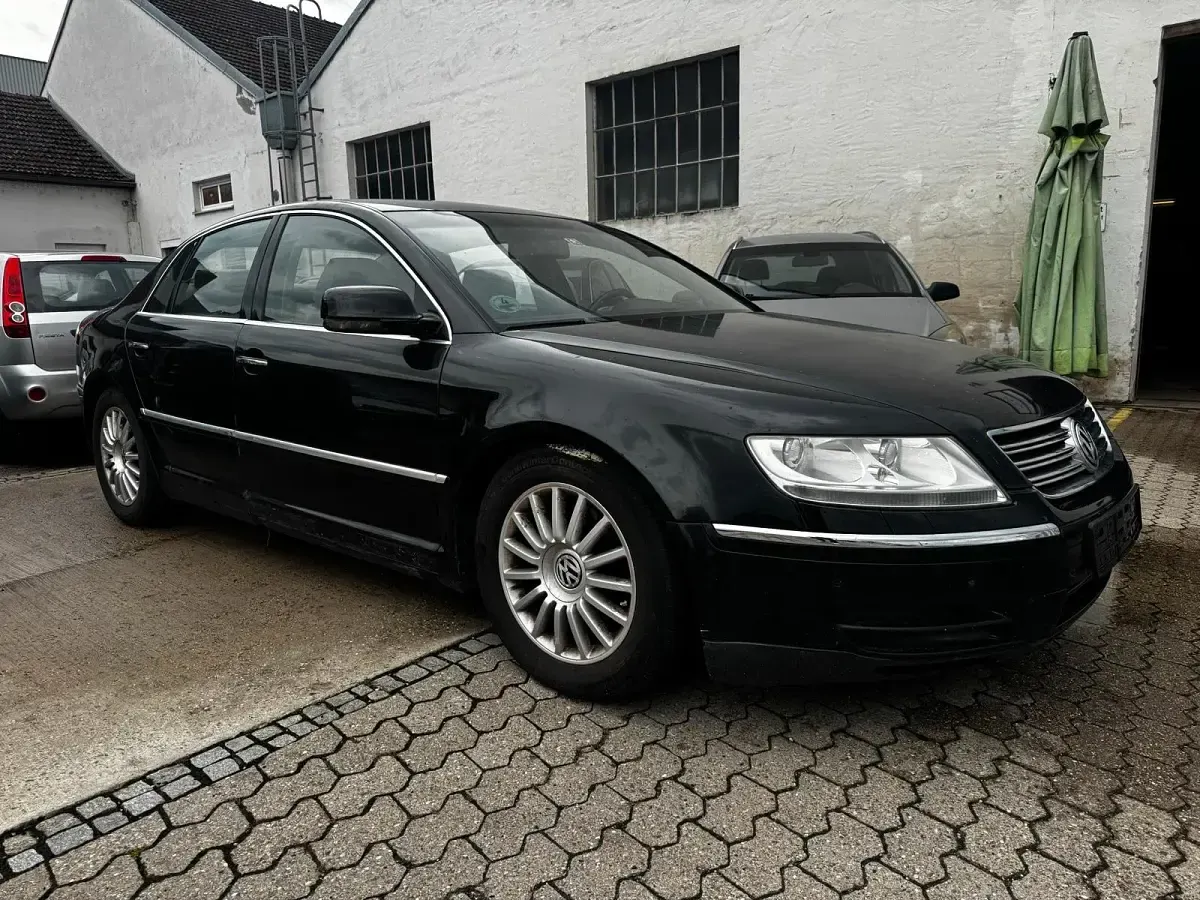 Gebraucht VW Phaeton 241 PS (177 kW) 2003 Schwarz Limousine