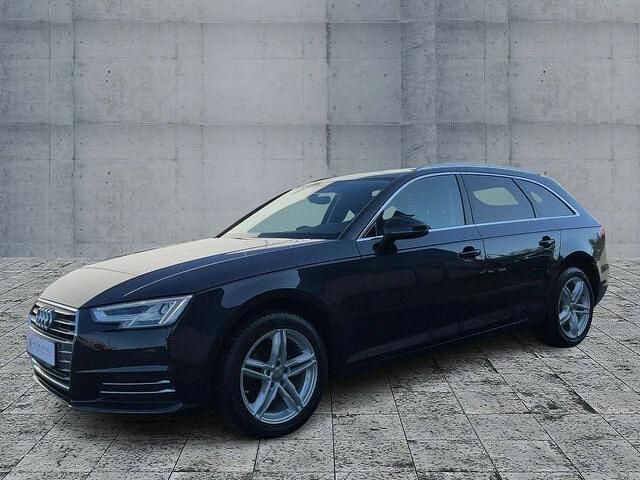 Gebraucht Audi A4 Sport 150 PS (110 kW) 2017 Blau Kombi