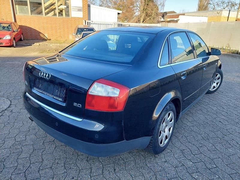 Gebraucht Audi A4 131 PS (96 kW) 2001 Schwarz Limousine