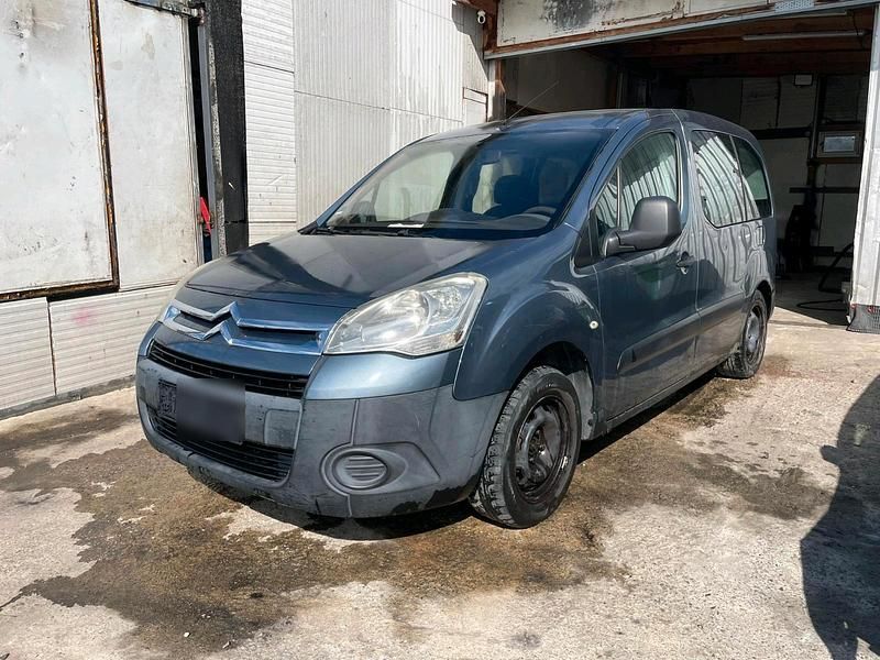 Grau Gebraucht 2009 Citroën Berlingo Van / Kleinbus | 1.400 € (Superpreis) - Bild 1/4