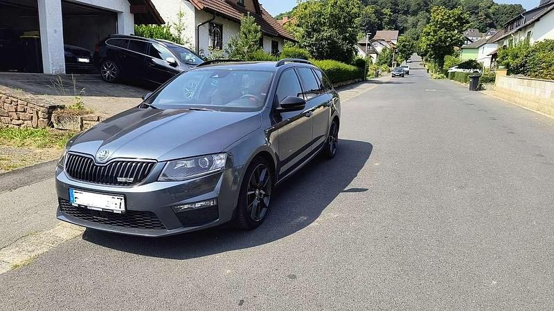 Gebraucht 2016 Skoda Octavia RS Kombi | 13.800 € (Guter Preis) - Bild 1/4