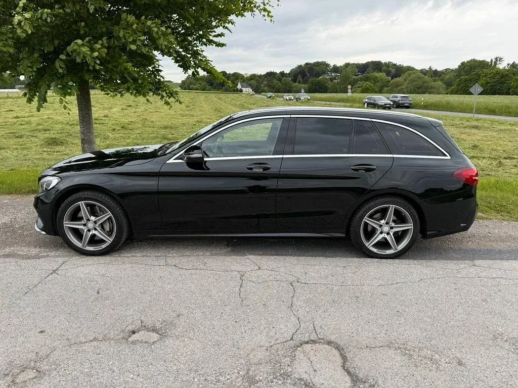 Gebraucht Mercedes C250 AMG line 204 PS (150 kW) 2016 Schwarz Kombi