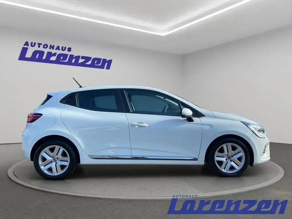 Gebraucht Renault Clio V Experience 101 PS (74 kW) 2020 Weiß Limousine