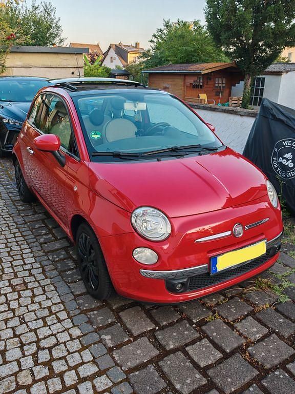 Rot Gebraucht 2011 Fiat 500 Lounge Limousine | 4.000 € (Fairer Preis) - Bild 1/4