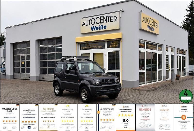 Grau Gebraucht 2010 Suzuki Jimny SUV | 9.480 € (Fairer Preis) - Bild 1/4