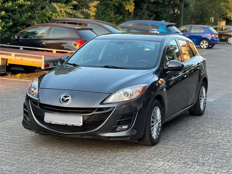 Gebraucht Mazda 3 Exclusive-Line 105 PS (77 kW) 2011 Grau Limousine