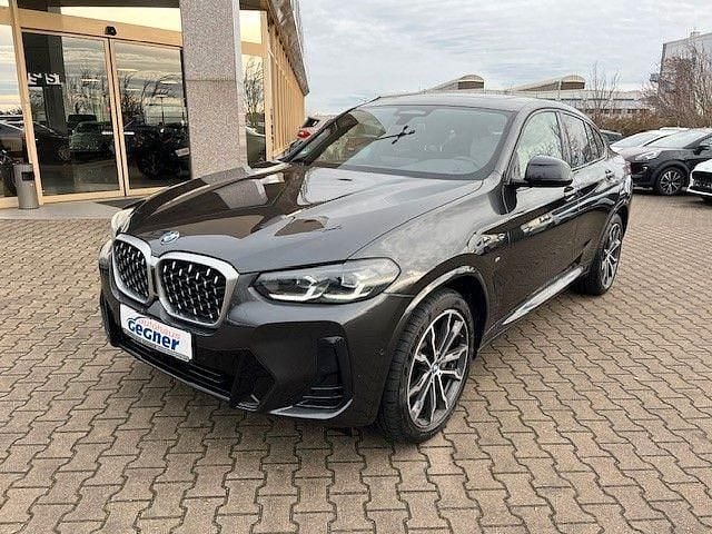Gebraucht BMW X4 M Sport 286 PS (210 kW) 2024 Grau SUV