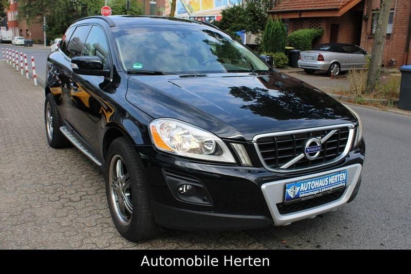 Gebraucht Volvo XC60 Momentum 185 PS (136 kW) 2009 Schwarz SUV