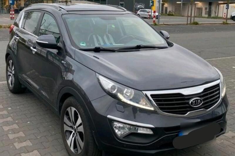 Grau Gebraucht 2012 Kia Sportage 4 SUV | 9.000 € (Superpreis) - Bild 1/4