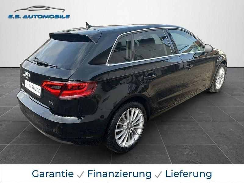 Gebraucht Audi A3 Ambiente 150 PS (110 kW) 2016 Schwarz Limousine