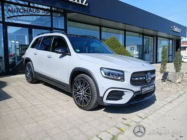 Gebraucht Mercedes GLB220 AMG line 190 PS (139 kW) 2026 Grau SUV