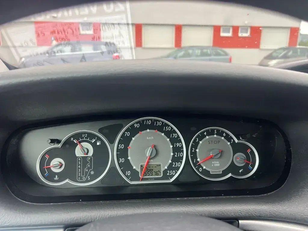 Gebraucht Citroën C5 Exclusive 136 PS (100 kW) 2006 Grau Limousine