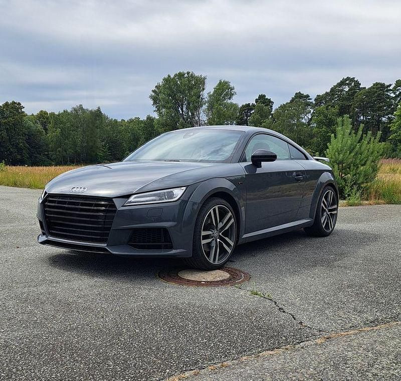 Gebraucht Audi TT Sport 230 PS (169 kW) 2016 Grau Coupé