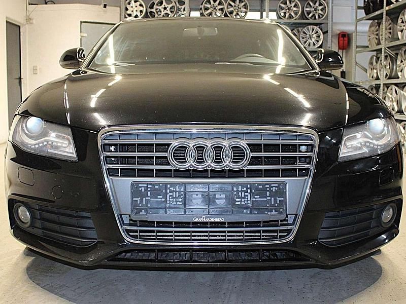 Gebraucht Audi A4 Ambition 160 PS (117 kW) 2009 Brillantschwarz Kombi