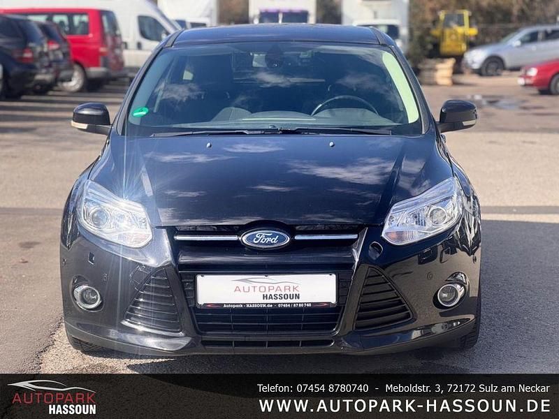 Gebraucht Ford Focus Titanium 150 PS (110 kW) 2011 Schwarz Limousine