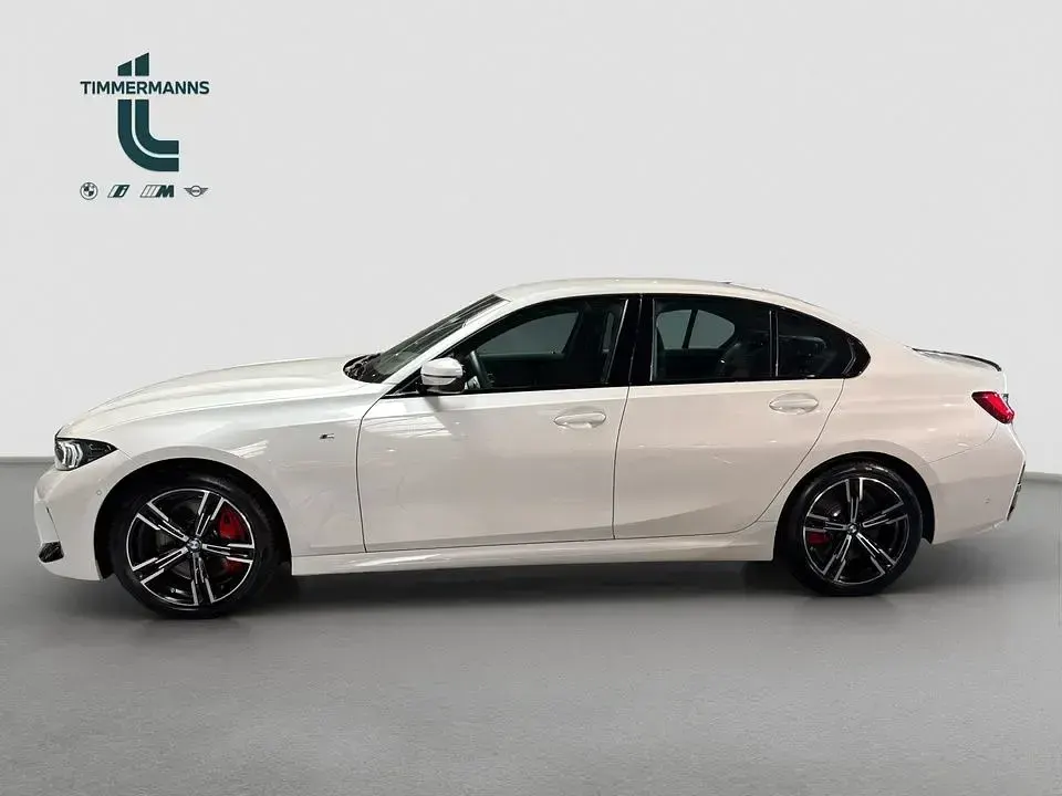 Gebraucht BMW 318 M Sport 156 PS (114 kW) 2025 Weiß Limousine