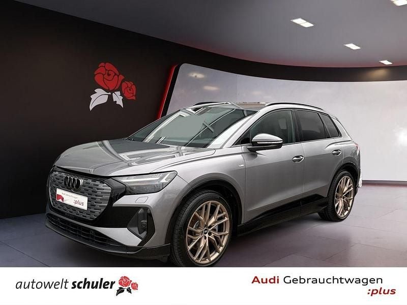 Taifungrau metallic Gebraucht 2021 Audi Q4 e-tron Ambiente SUV | 34.440 € (Etwas zu teuer) - Bild 1/4