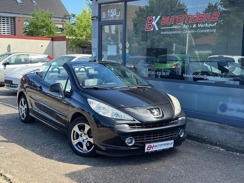 Schwarz Gebraucht 2008 Peugeot 207 CC Roland Garros Cabrio | 3.290 € (Fairer Preis) - Bild 1/4