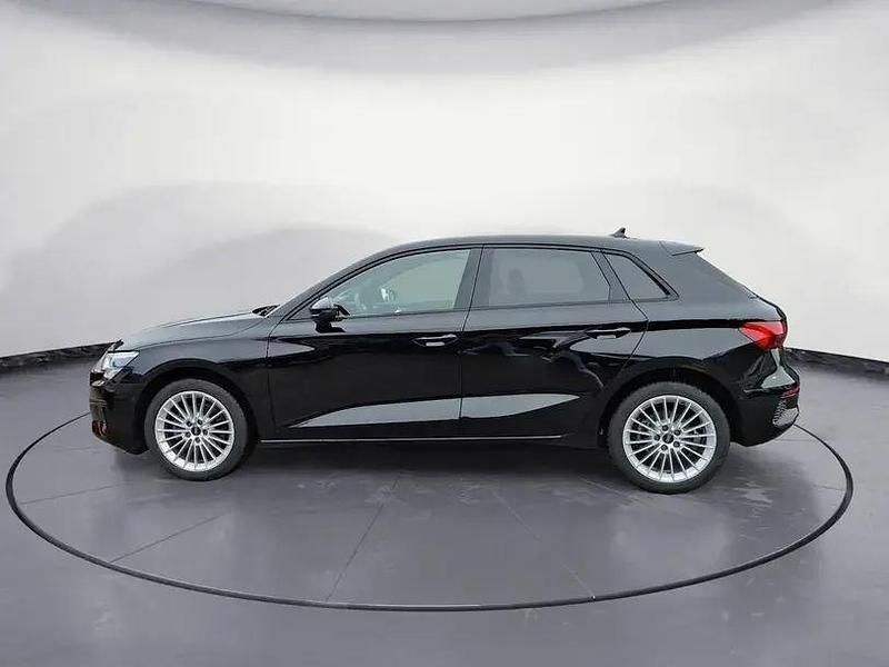 Second-hand Audi A3 Advanced 150 CP (110 kW) 2024 Negru Break