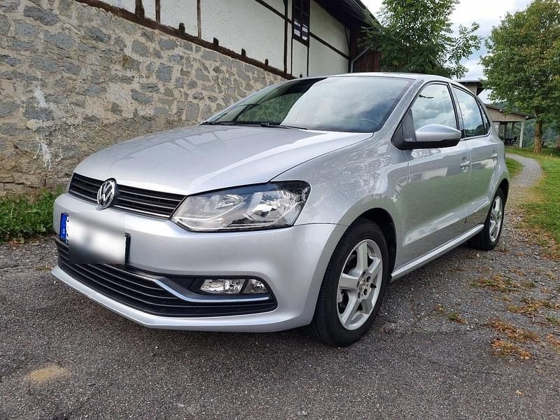 Silber Gebraucht 2014 VW Polo Comfortline Kleinwagen | 6.500 € (Superpreis) - Bild 1/4