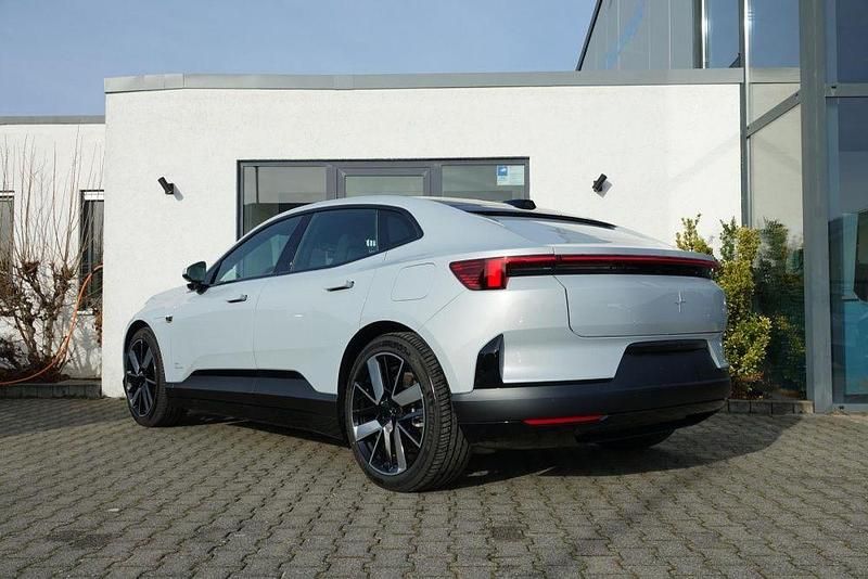 Neu Polestar 4 Pilot 200 kW (272 PS) 2025 Grau SUV