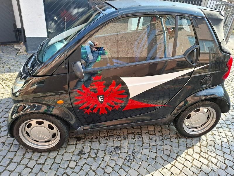 Gebraucht Smart ForTwo Cabrio 63 PS (46 kW) 1999 Schwarz Cabrio