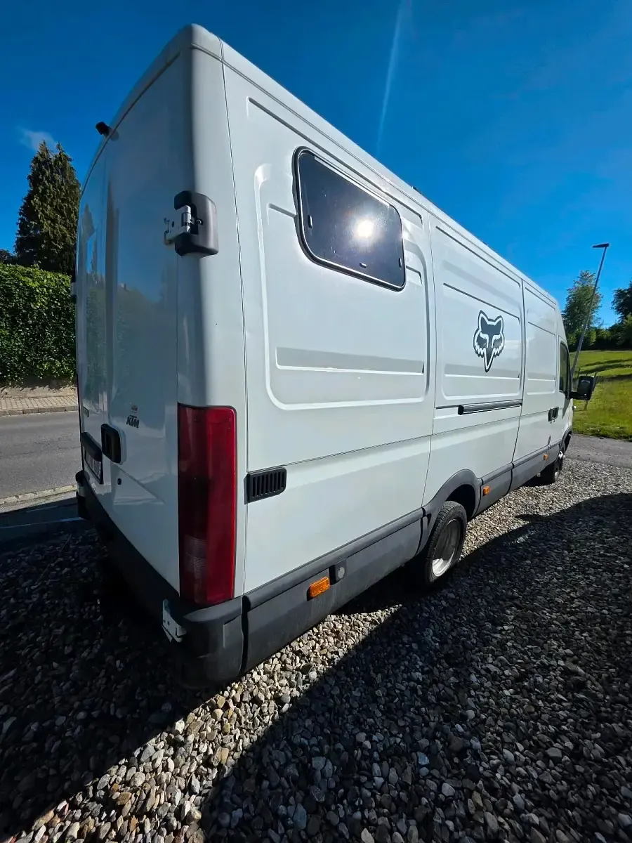 Gebraucht Iveco Daily 131 PS (96 kW) 2005 Weiß