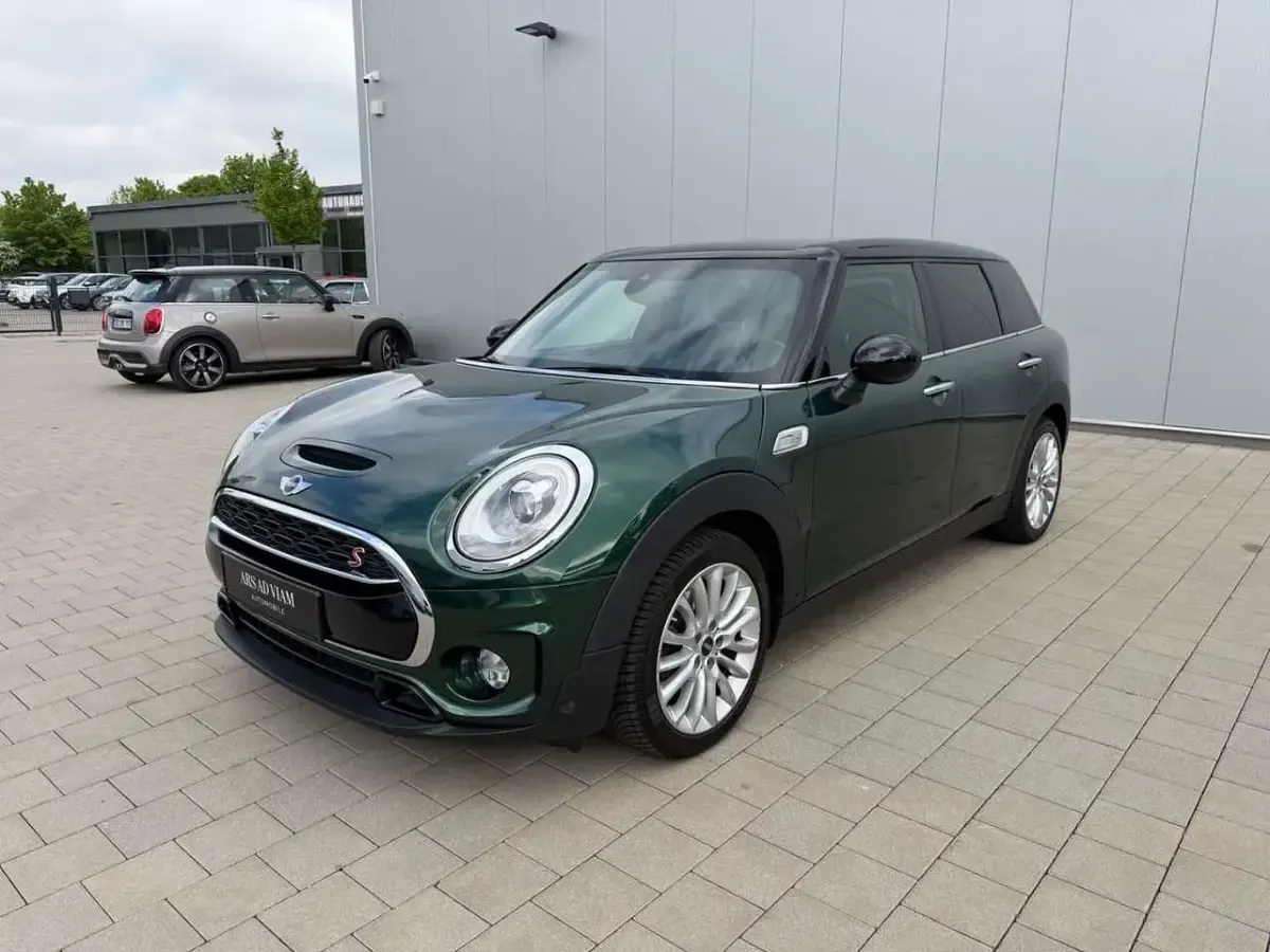 Gebraucht Mini Cooper S 192 PS (141 kW) 2018 British racing green ii Kleinwagen