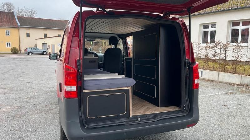 Gebraucht Mercedes Vito 102 PS (75 kW) 2020 Van