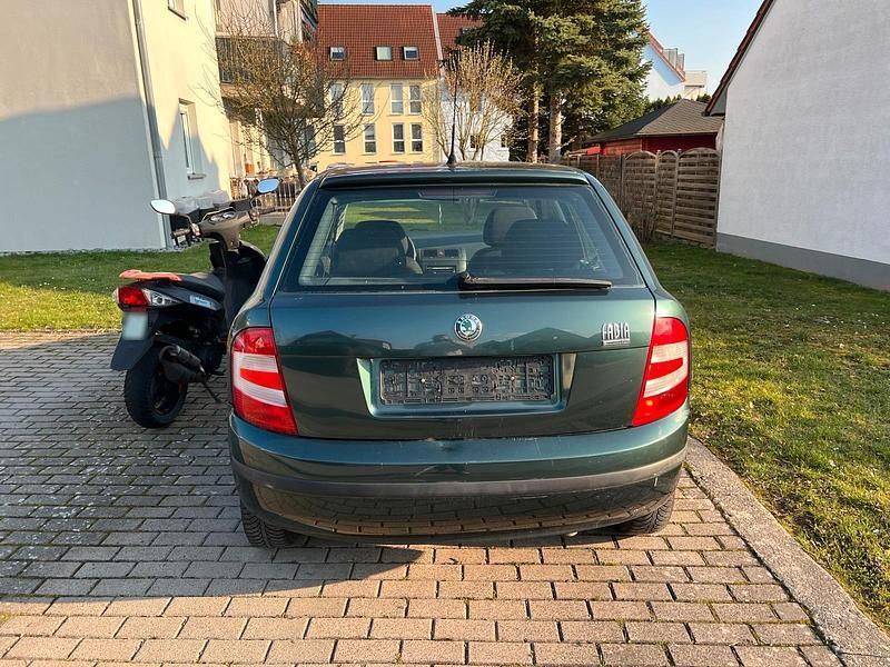 Gebraucht Skoda Fabia 60 PS (44 kW) 2006 Grün Limousine