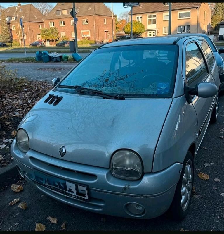 Grau Gebraucht 2003 Renault Twingo Kleinwagen | 1.100 € (Fairer Preis) - Bild 1/4