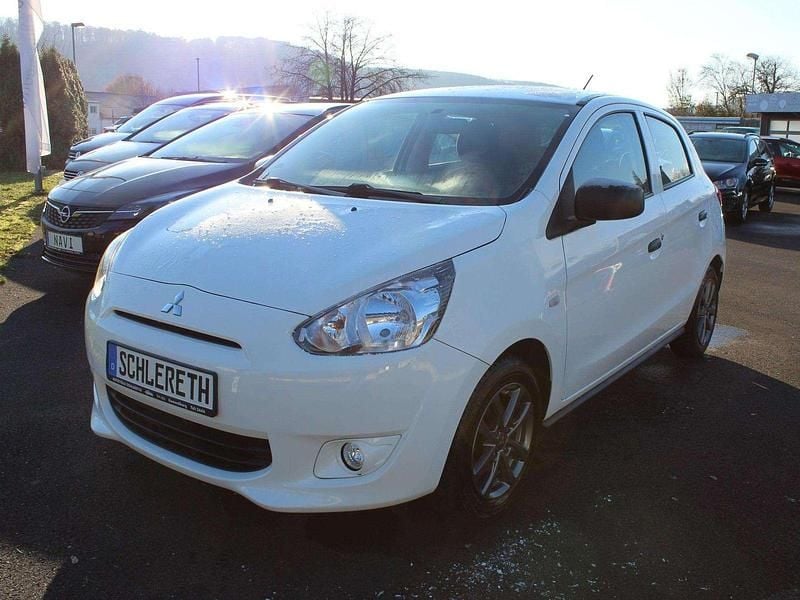 Islandweiß Gebraucht 2015 Mitsubishi Space Star Kleinwagen | 5.750 € (Fairer Preis) - Bild 1/4