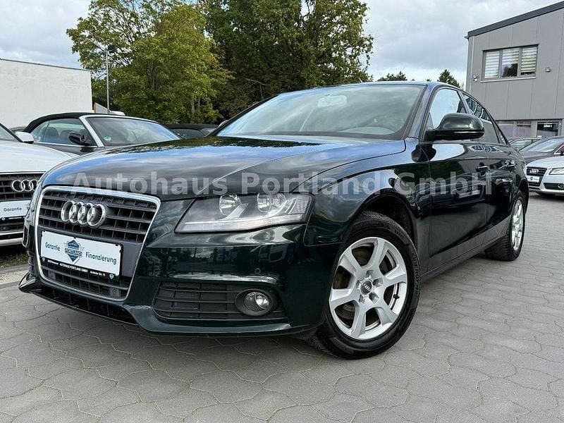 Używany Audi A4 Attraction 160 KM (117 kW) 2008 Zielony Sedan/Limuzyna