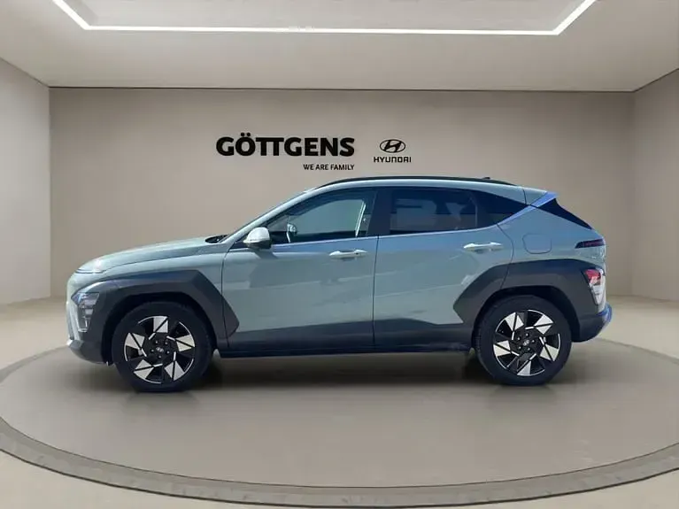 Gebraucht Hyundai Kona Trend 141 PS (103 kW) 2024 Grün SUV