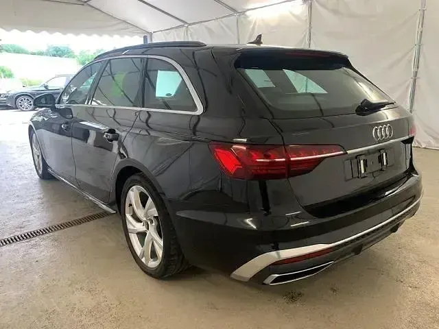 Gebraucht Audi A4 S-Line 204 PS (150 kW) 2022 Schwarz Kombi