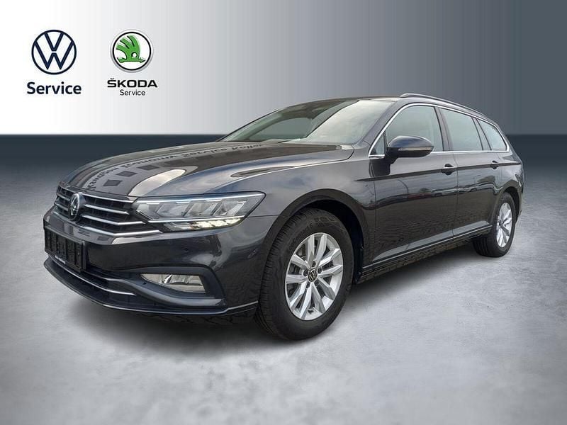 Gebraucht VW Passat Business 150 PS (110 kW) 2023 Grau Kombi