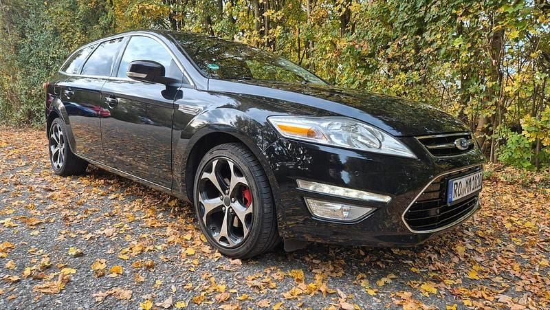 Gebraucht Ford Mondeo 200 PS (147 kW) 2012 Schwarz Kombi
