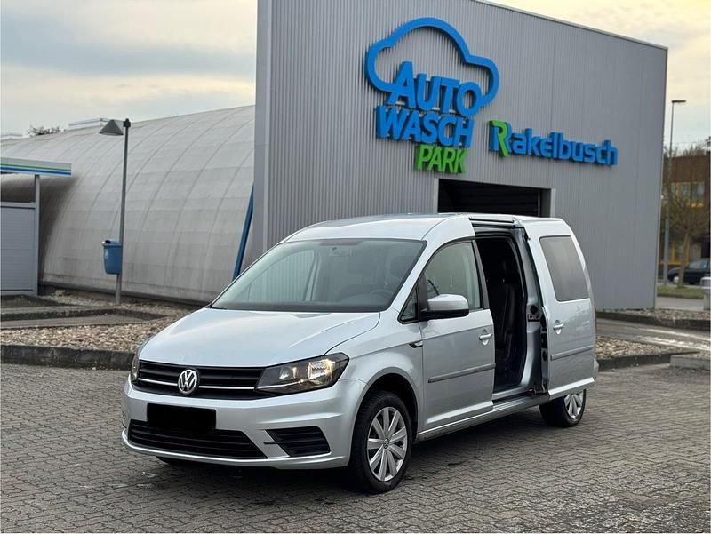 Gebraucht VW Caddy Maxi 102 PS (75 kW) 2018 Silber Van / Kleinbus