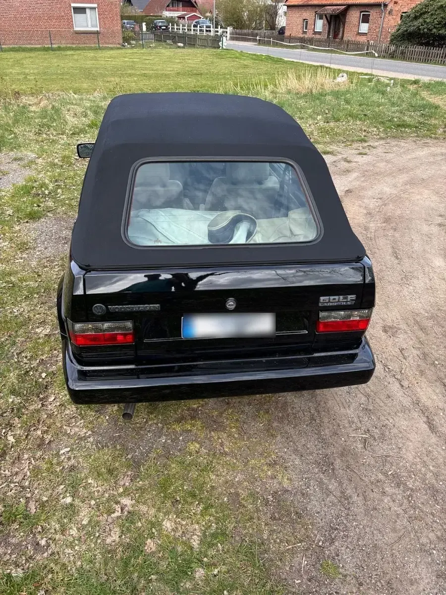 Gebraucht VW Golf Cabriolet Classicline 98 PS (72 kW) 1993 Schwarz Cabrio