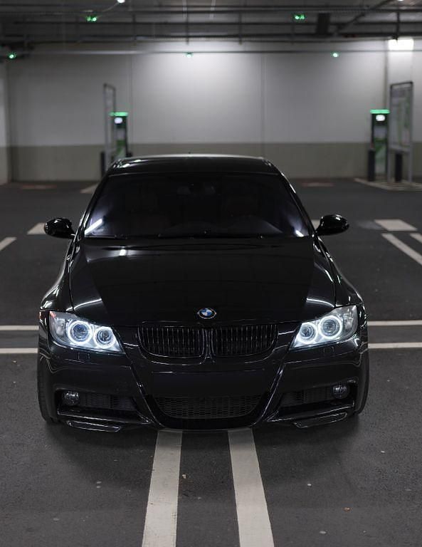 Używany BMW 330 Performance 258 KM (189 kW) 2007 Czarny Sedan/Limuzyna