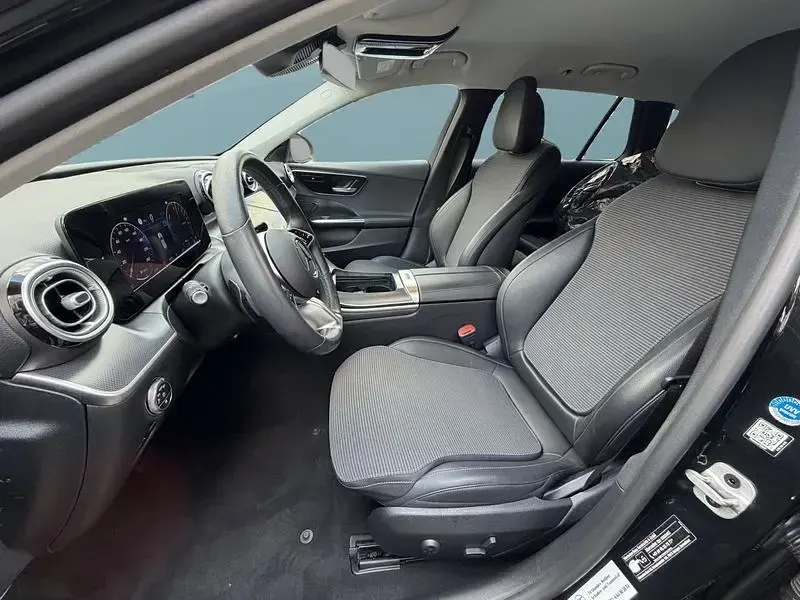 Gebraucht Mercedes C300e 204 PS (150 kW) 2023 Andere Kombi