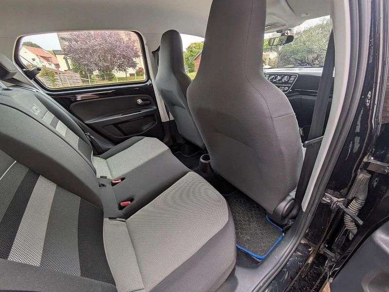 Schwarz Gebraucht 2014 VW up! Kleinwagen | 7.500 € (Etwas zu teuer) - Bild 1/4