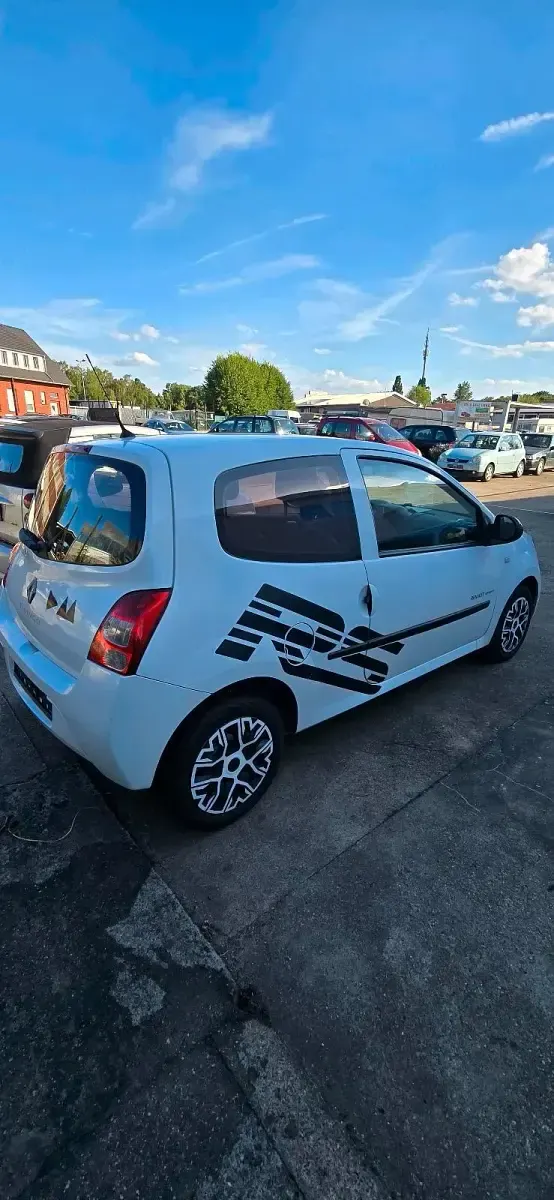 Gebraucht Renault Twingo 58 PS (42 kW) 2011 Weiß Kleinwagen