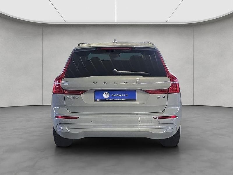 Gebraucht Volvo XC60 Core 250 PS (183 kW) 2024 Vapour grey SUV