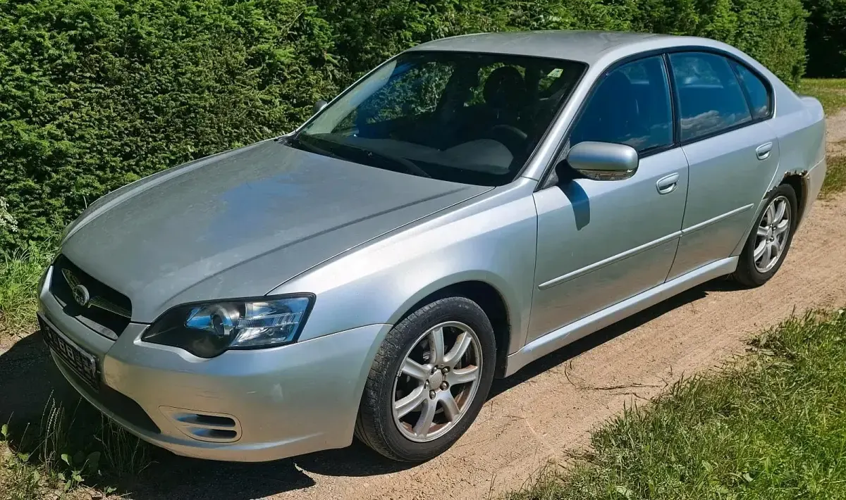 Gebraucht Subaru Legacy 137 PS (100 kW) 2005 Silber Limousine