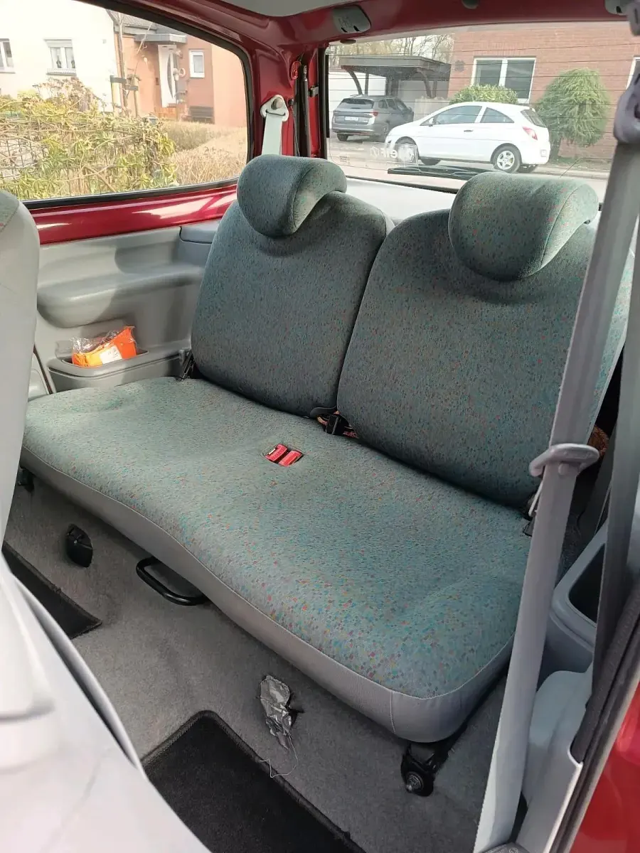 Gebraucht Renault Twingo 58 PS (42 kW) 2003 Rot Kleinwagen