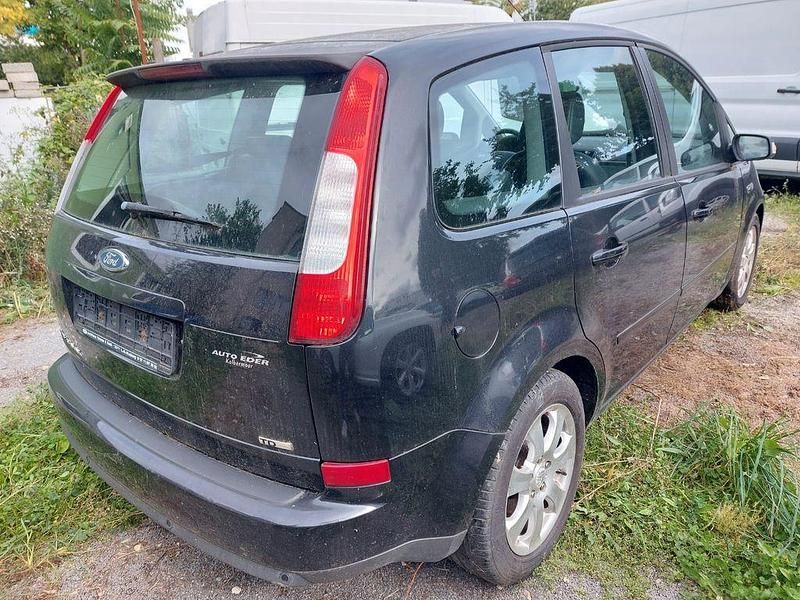 Gebraucht Ford Focus Ghia 109 PS (80 kW) 2006 Schwarz Limousine