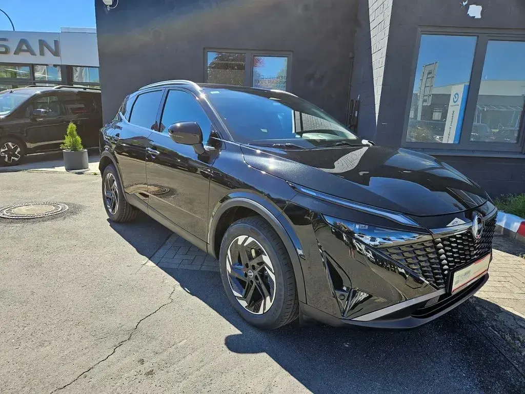 Neu Nissan Qashqai N-Connecta 158 PS (116 kW) 2026 Schwarz SUV