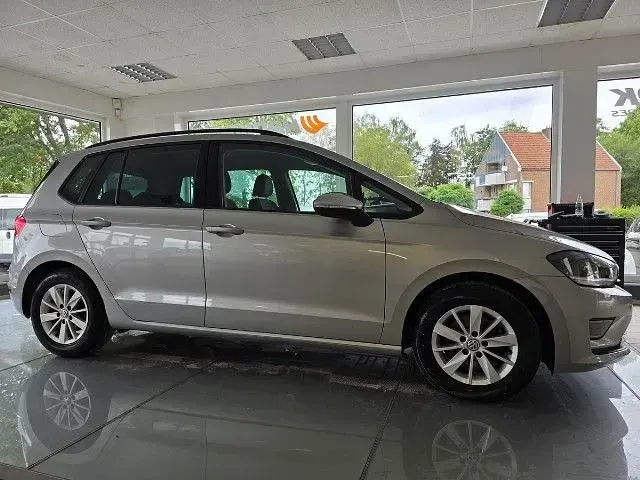 Gebraucht VW Golf Sportsvan 125 PS (91 kW) 2017 Grau Van / Kleinbus