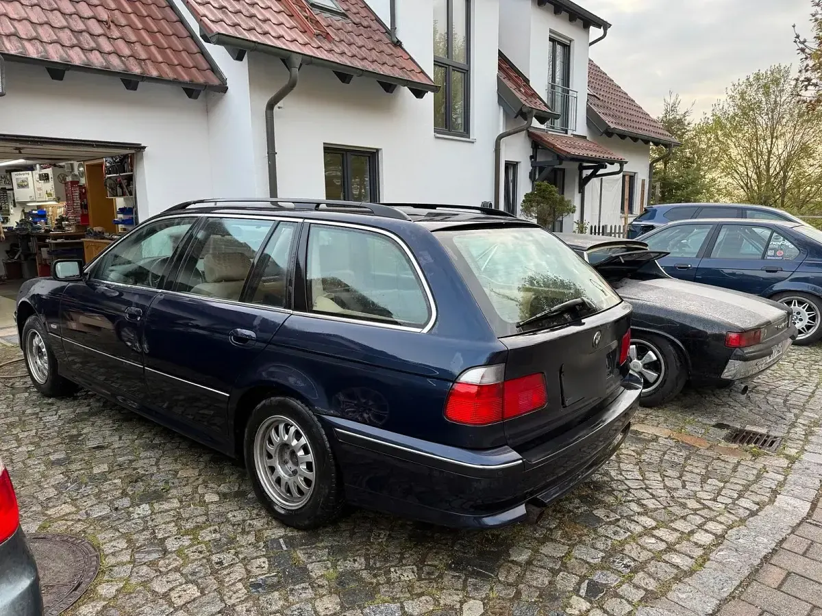 Usata BMW 523 170 CV (125 kW) 2000 Blu Station wagon